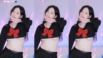 KBJ-23090732